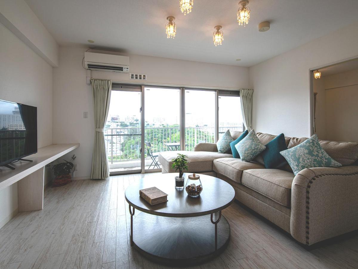 Cozy Stay In Наха Екстериор снимка