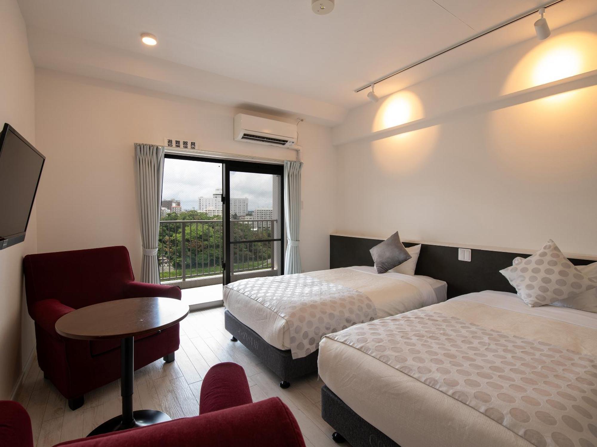 Cozy Stay In Наха Екстериор снимка